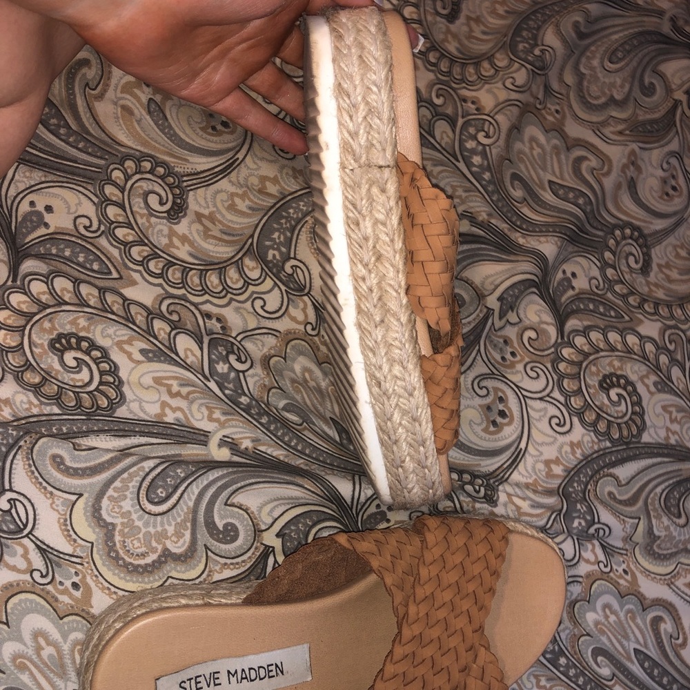 Platform shoes - Picture 3 of 3